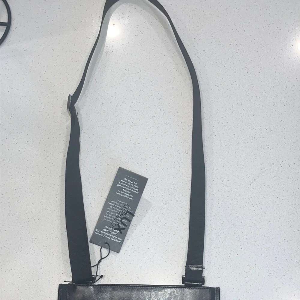 Gucci Black Patterned Messenger Bag - Picture 5 of 10